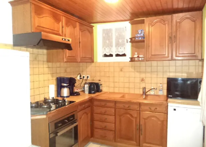 Maison De A Holiday home Creances